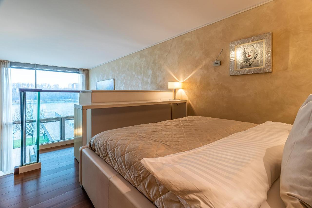 Luxury With Danube River View Bratislava Bagian luar foto